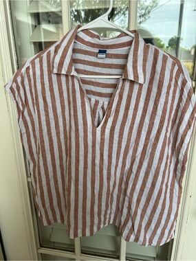 Old Navy White and Brown Striped Collared Sleeveless Top